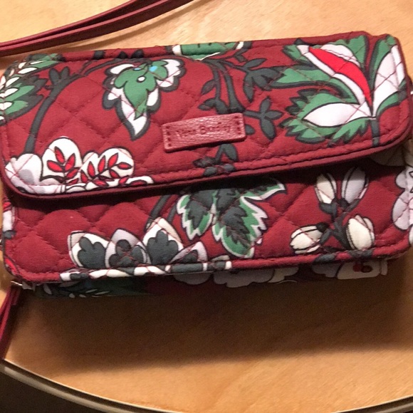 vera bradley iconic rfid all in one crossbody